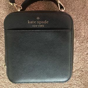 Black daisy vanity cross body